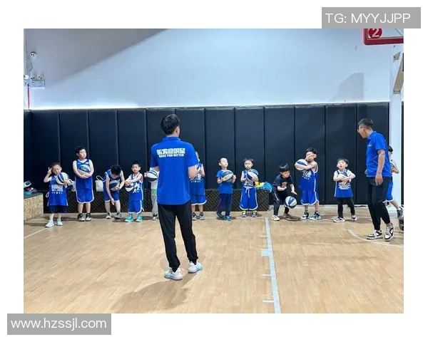 儿童篮球板的选择与使用技巧助力孩子健康成长与运动能力提升